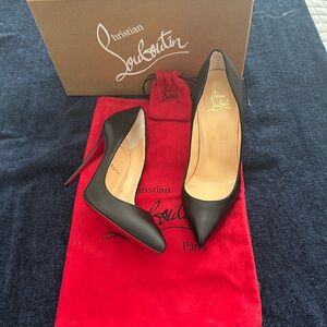 New Christian Louboutin Pigalle Follies
